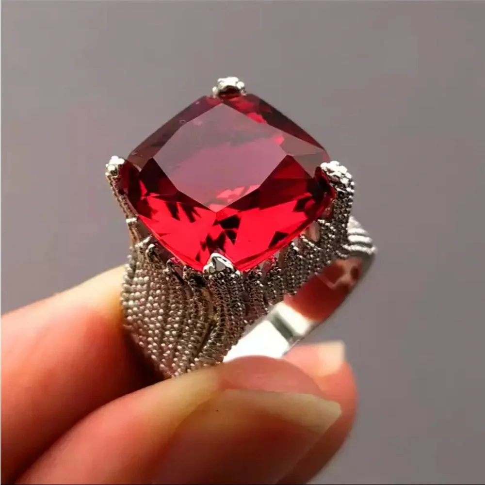 New Women’s 925 Silver Luxury Ruby Ring - Picture 2 of 3
